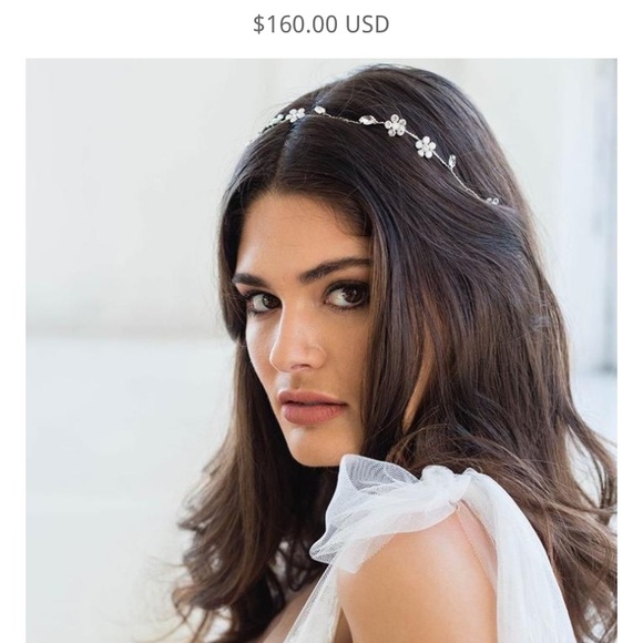 Brides & Hairpins Elsa Halo silver, bridal hair main image 5